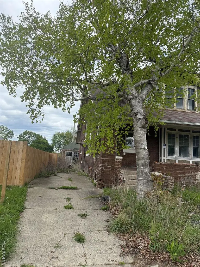 4420 Burns, Detroit, MI 48214 - #2