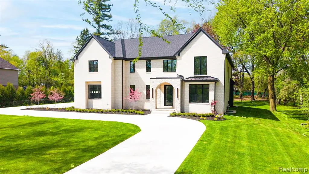 4546 Niagara, Bloomfield Hills, MI 48301 - #1