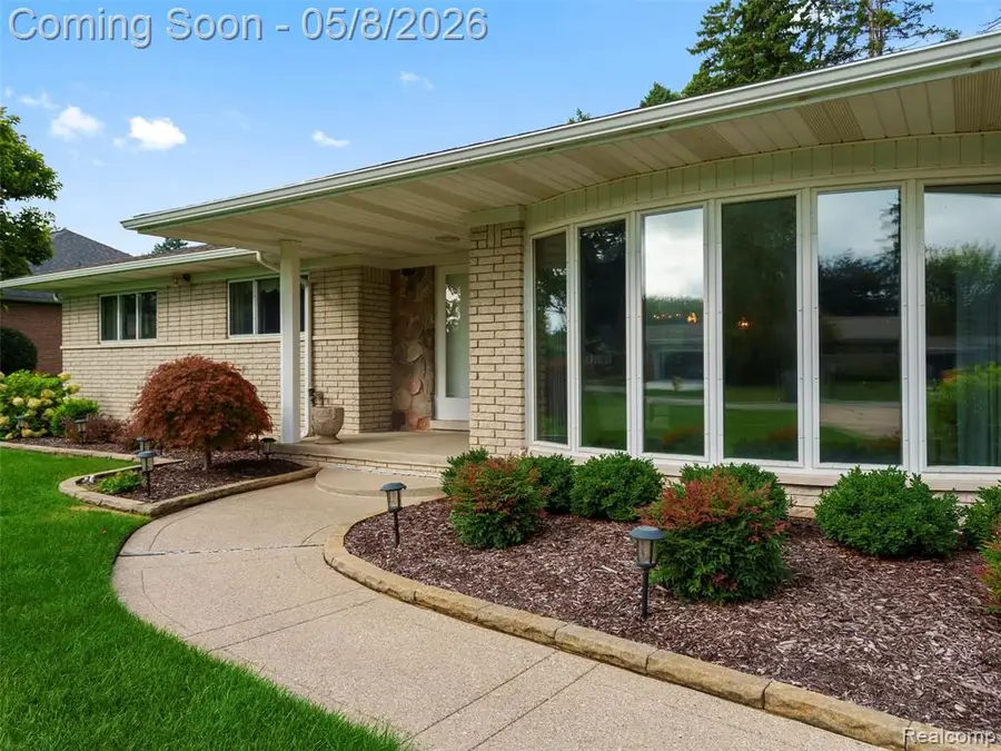 38523 Manchester, Clinton Township, MI 48036 - #3