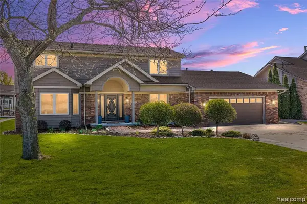 38846 Venetian, Harrison Twp, MI 48045