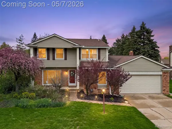 2578 Powderhorn Ridge, Rochester Hills, MI 48309