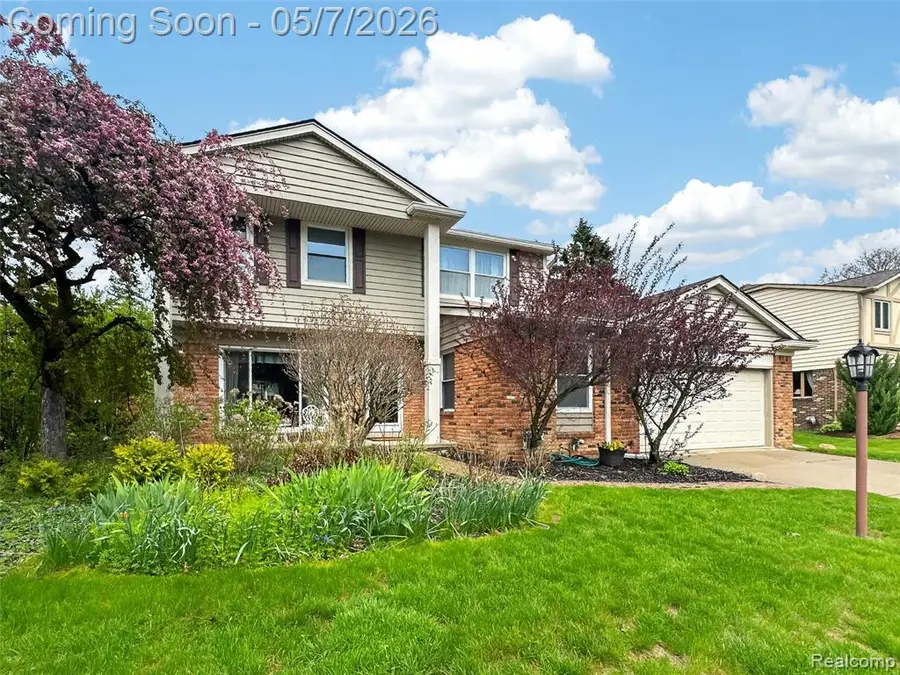 2578 Powderhorn Ridge, Rochester Hills, MI 48309 - #2