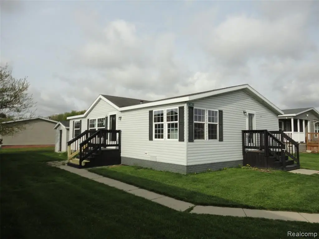 3913 Benjamin Way, Monroe, MI 48161 - #1