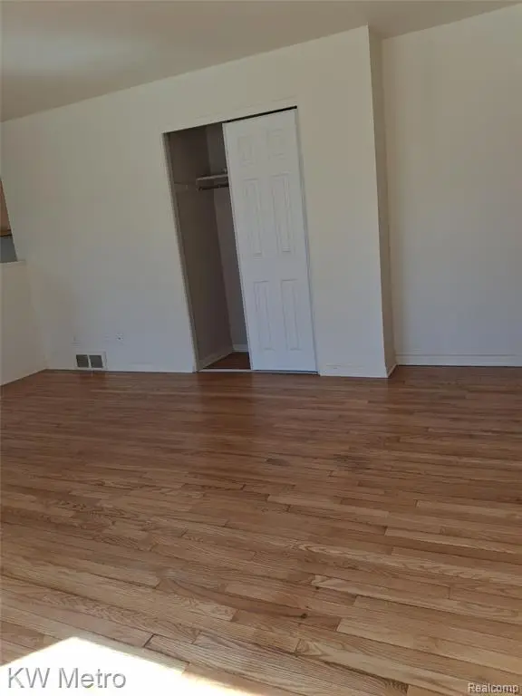3180 Merrill Ave. #103, Royal Oak, MI 48073 - #2