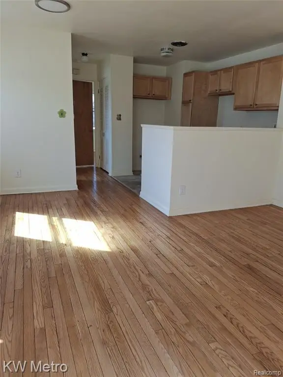 3180 Merrill Ave. #103, Royal Oak, MI 48073 - #3