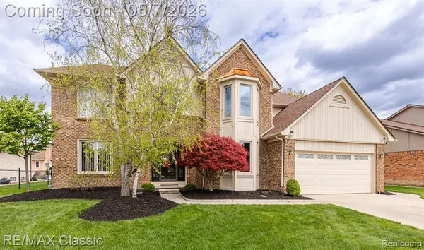 16497 Evelyn, Macomb, MI 48042