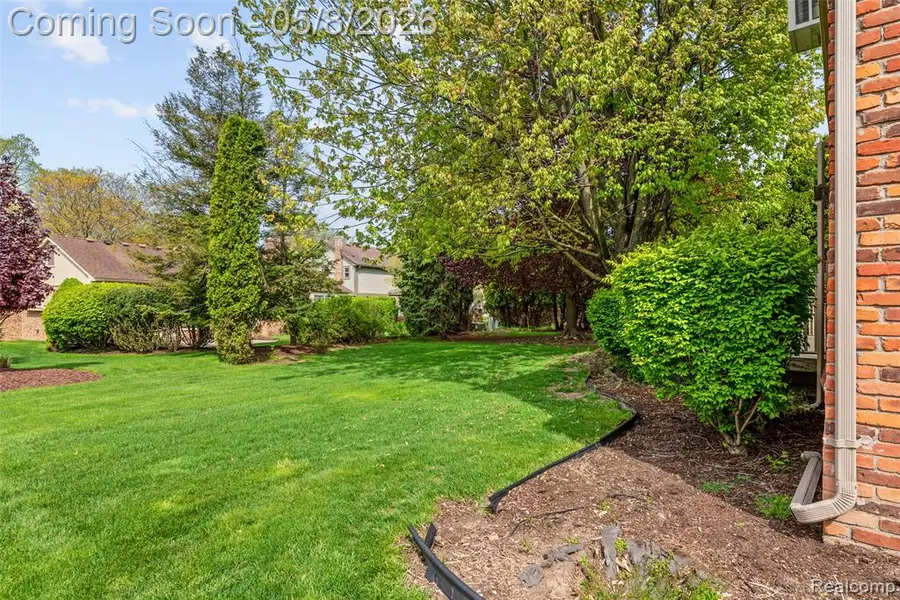 20125 Myron, Livonia, MI 48152 - #3