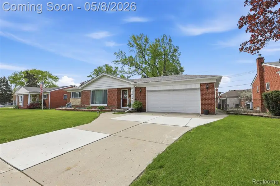 27425 Lyndon, Livonia, MI 48154 - #3