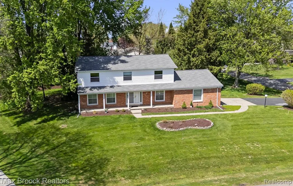 6540 Alderley, West Bloomfield, MI 48322 - #1