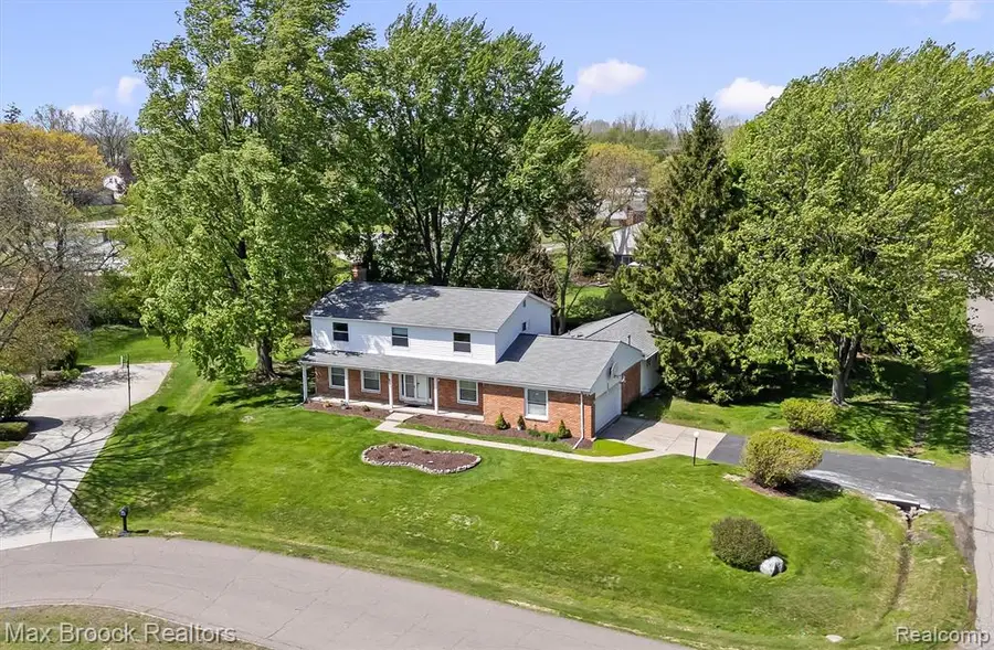 6540 Alderley, West Bloomfield, MI 48322 - #3