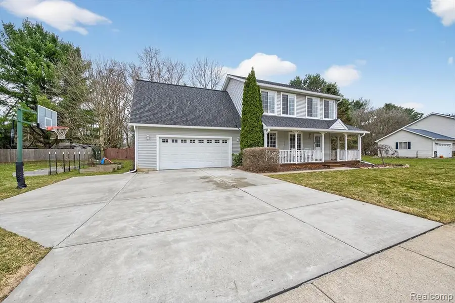 2454 Calvin, Pinckney, MI 48169 - #2