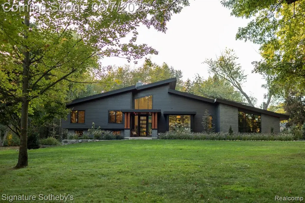4720 Dover, Bloomfield Hills, MI 48304 - #1