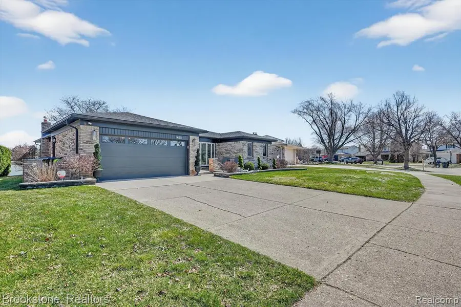 14327 Lakeshore, Sterling Heights, MI 48313 - #2