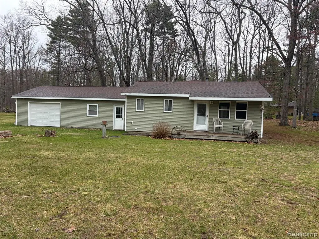 5315 E 8th, Au Gres, MI 48703 - #1