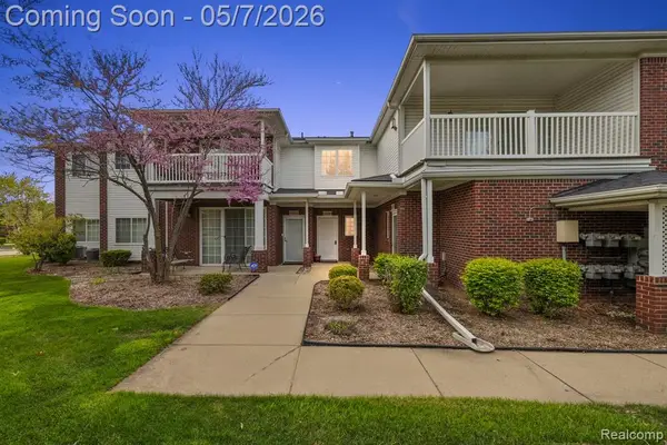 14226 Moravian Manor, Sterling Heights, MI 48312