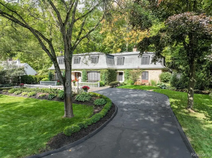 45778 Fermanagh, Northville, MI 48168 - #3