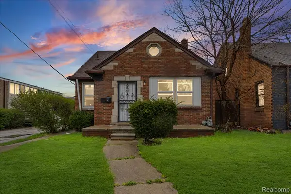 18988 Algonac, Detroit, MI 