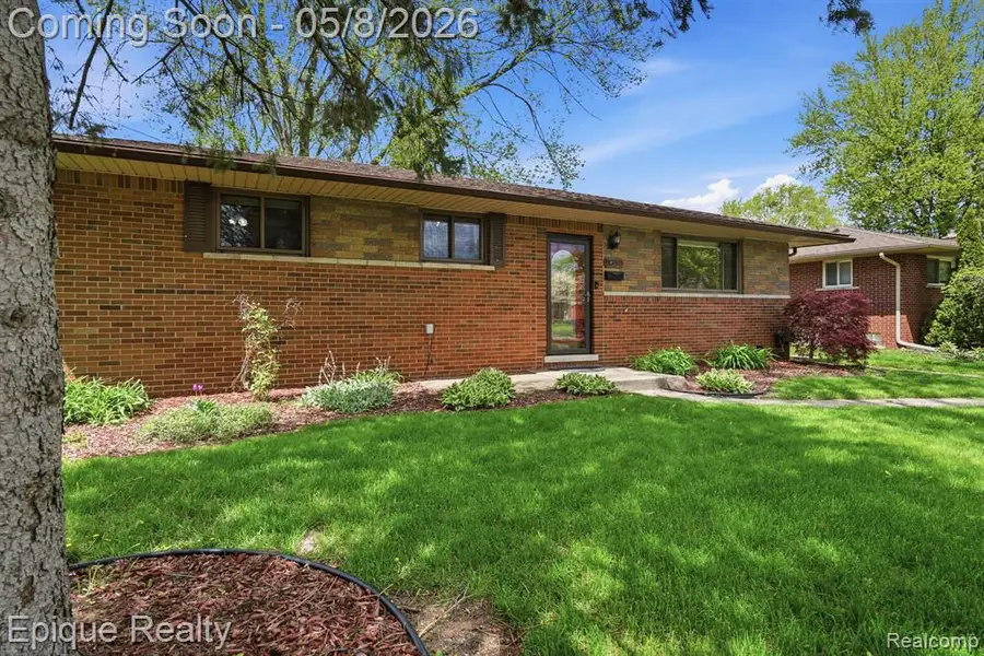 8737 Shannon, Sterling Heights, MI 48314 - #3