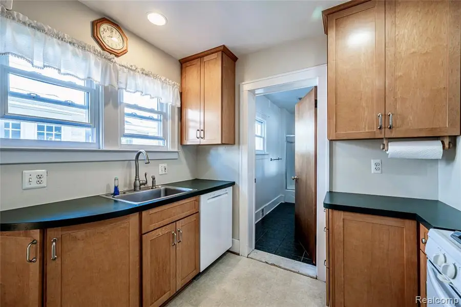1037 Longfellow, Royal Oak, MI 48067 - #2