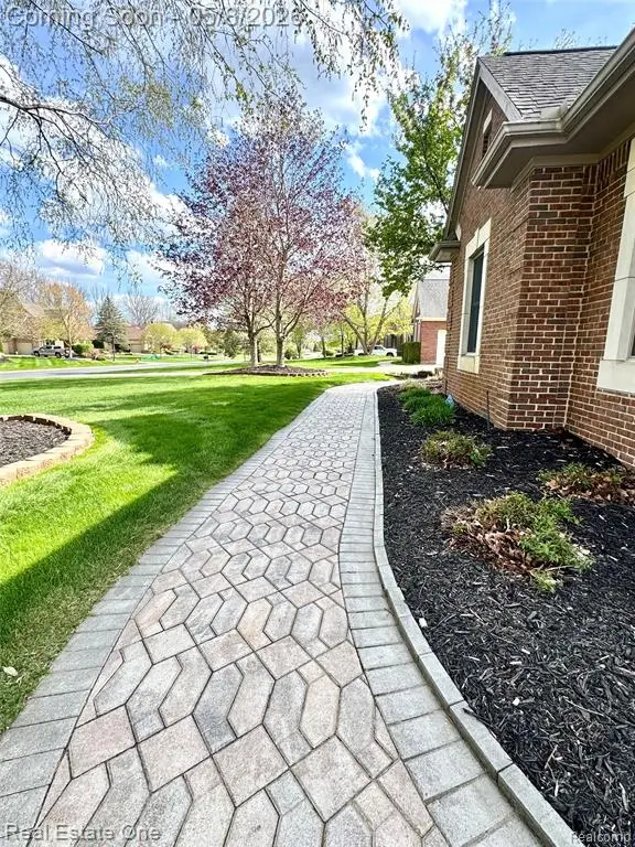 2616 Pebble Beach, Oakland, MI 48363 - #3