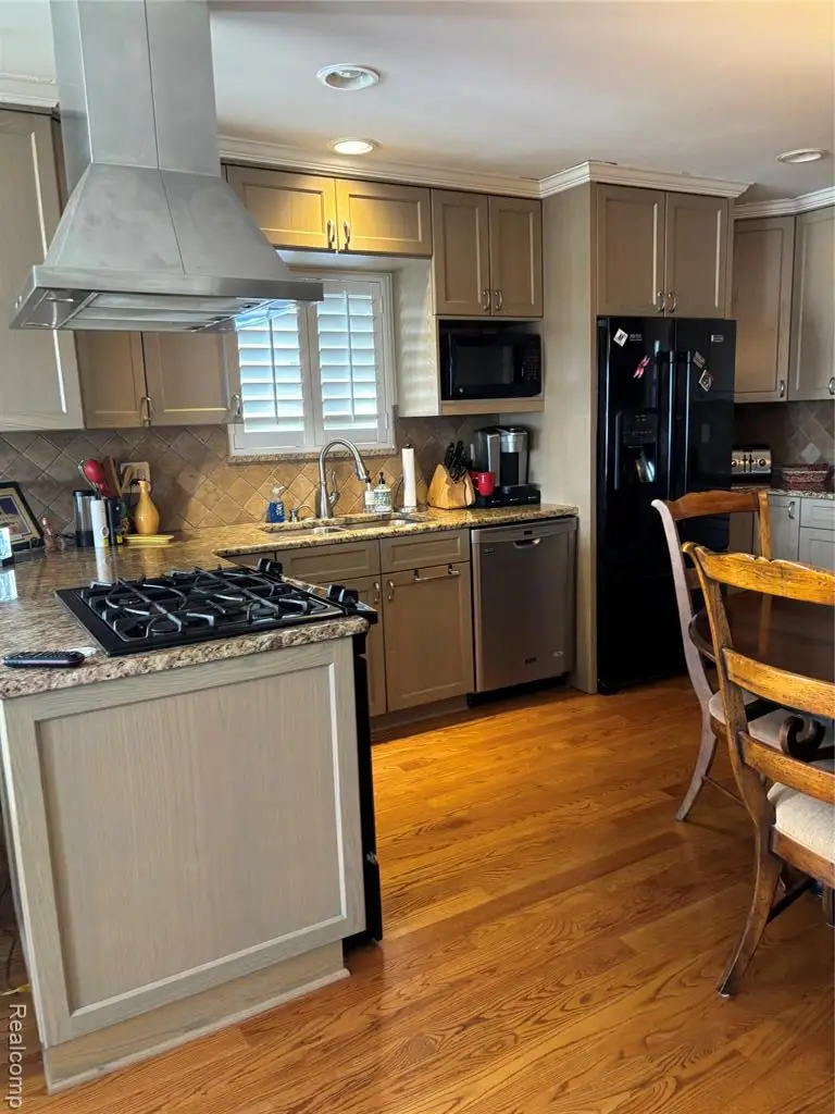 5435 Pointe, East China, MI 48054 - #3