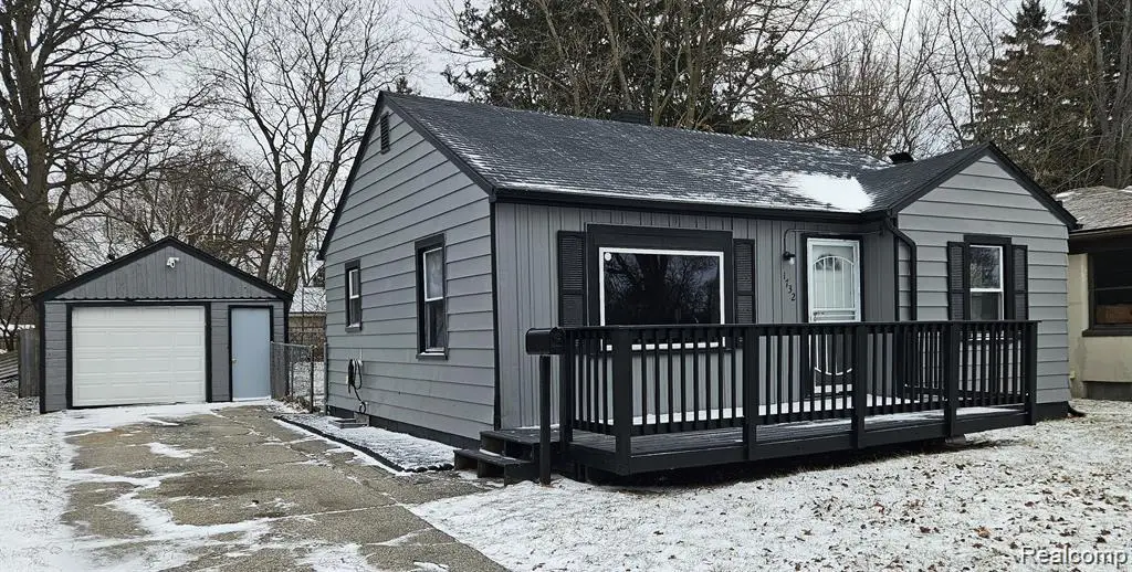 1732 Stanley, Saginaw, MI 48602 - #1