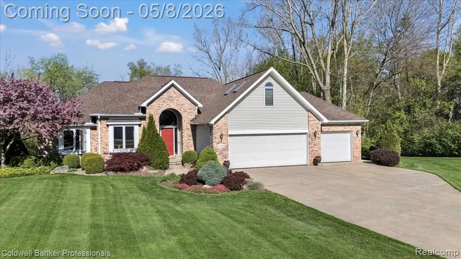 2243 Ridgemoor, Burton, MI 48509 - #2