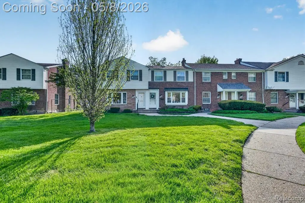 22927 Lakeshore, Saint Clair Shores, MI 48080 - #1