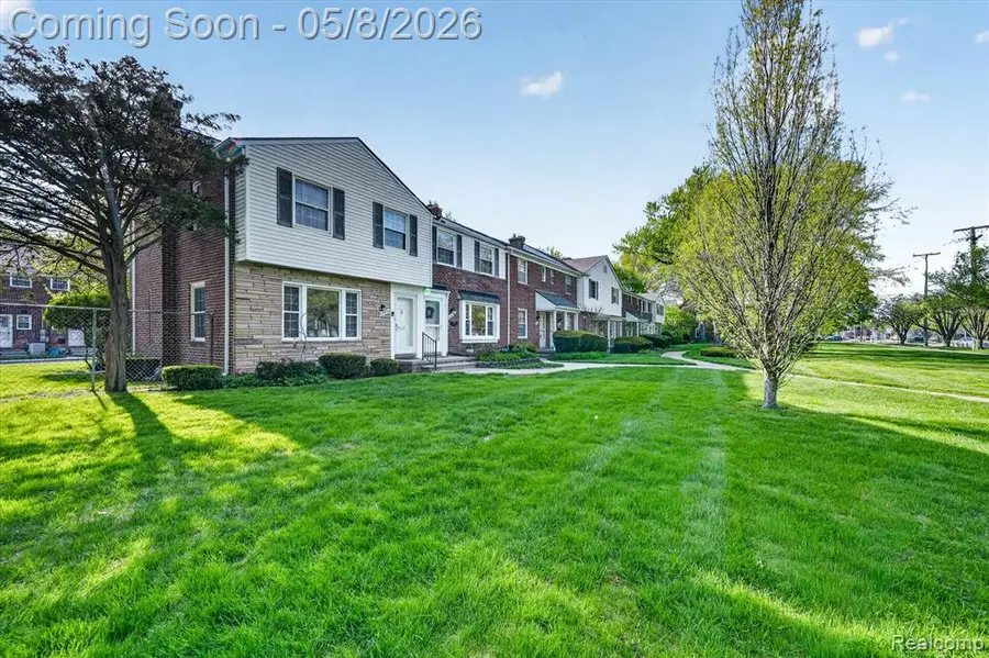 22927 Lakeshore, Saint Clair Shores, MI 48080 - #2