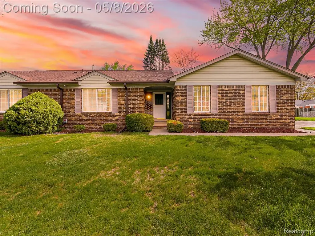 22727 Shoreview, Saint Clair Shores, MI 48082 - #1