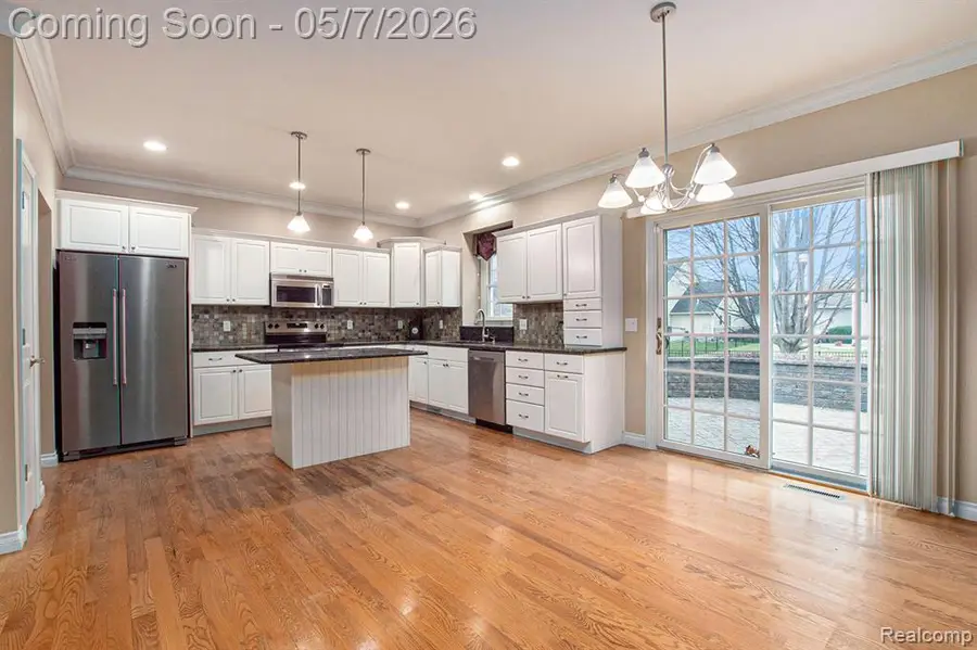 3839 Wild Pine, Saginaw, MI 48603 - #2