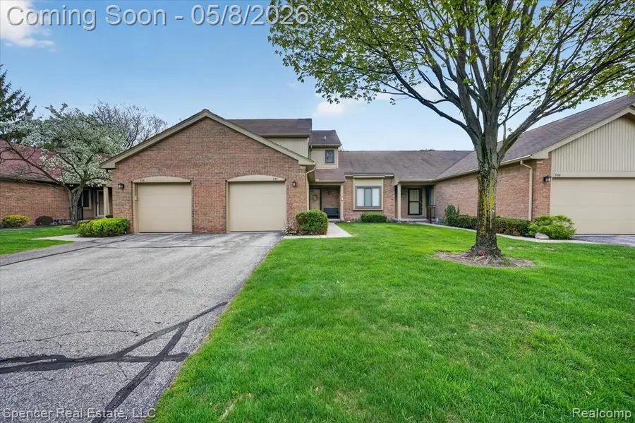 537 Tennyson, Rochester Hills, MI 48307 - #2