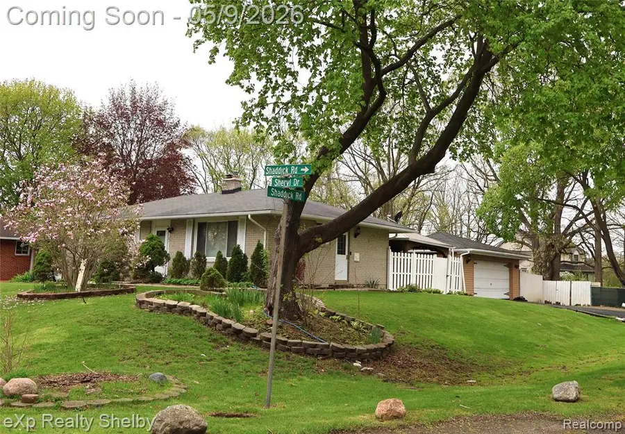 719 Sheryl, Waterford, MI 48328 - #2