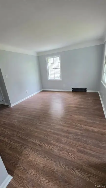19700 Washtenaw, Harper Woods, MI 48225 - #2