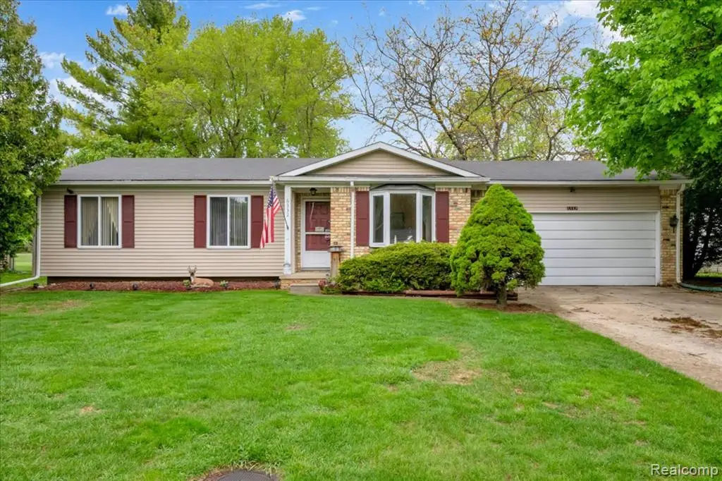 6332 Windham, Grand Blanc, MI 48439 - #1