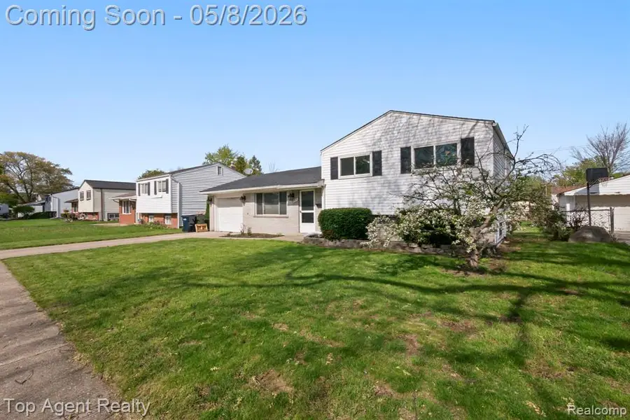 11951 Burtley, Sterling Heights, MI 48313 - #3