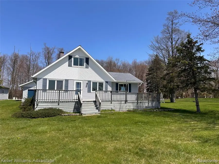 2800 E Booth, Au Gres, MI 48703 - #2