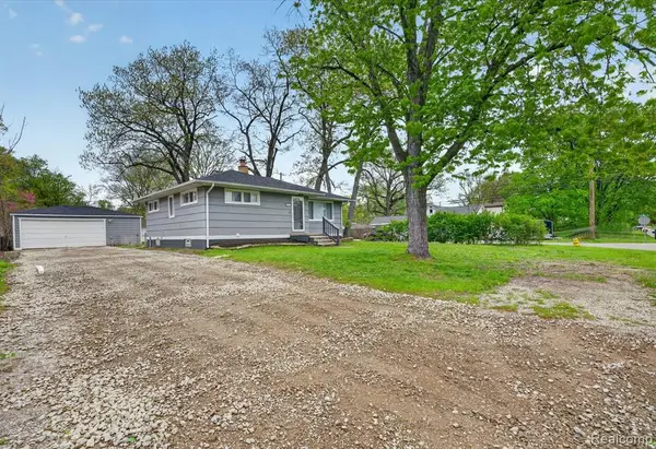 35808 Schley, Westland, MI 48186