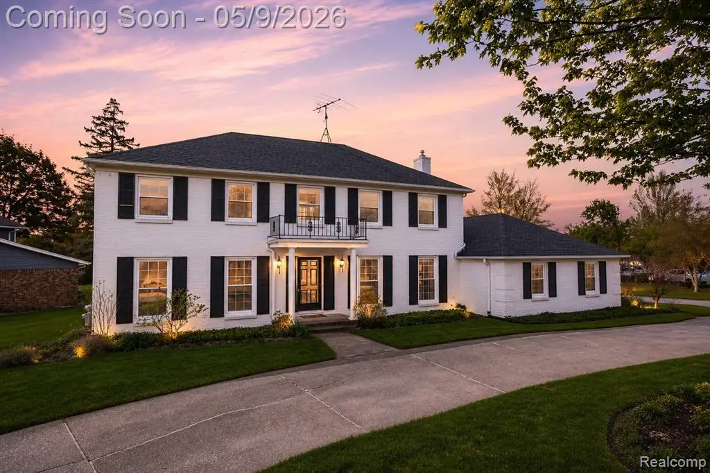 36368 Old Homestead, Farmington Hills, MI 48335 - #1