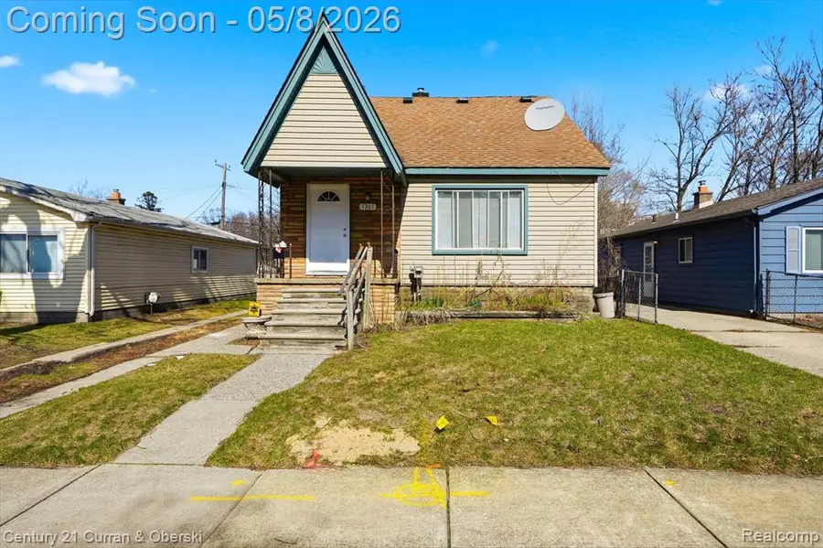 1301 E Muir, Hazel Park, MI 48030 - #2