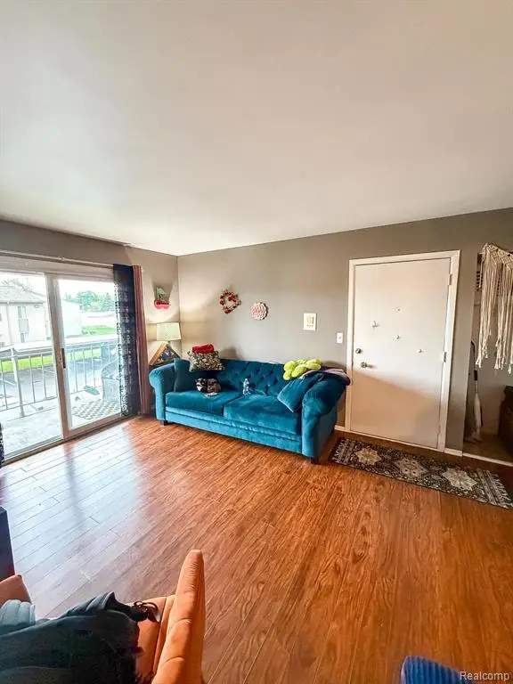 10077 Allen Pointe, Allen Park, MI 48101 - #3