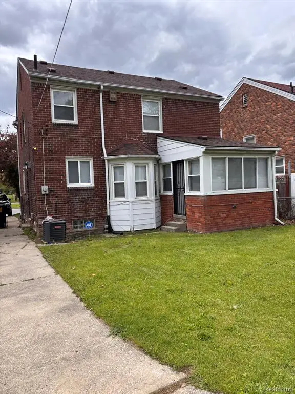 5797 E Outer, Detroit, MI 48234 - #2