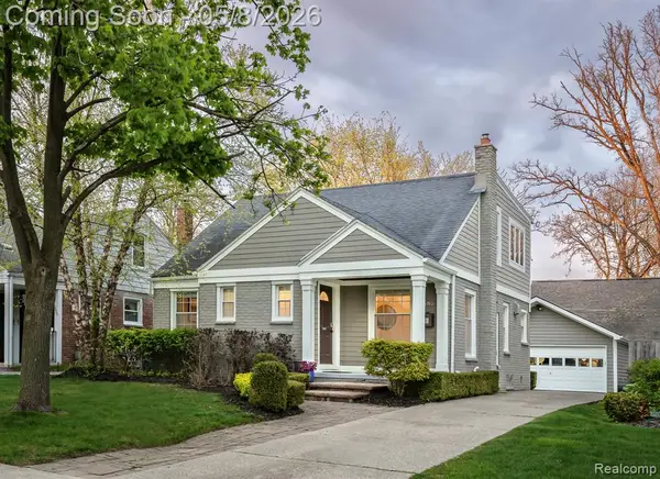 1885 Washington, Birmingham, MI 48009