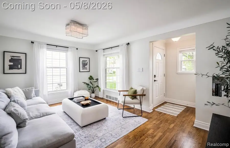 1885 Washington, Birmingham, MI 48009 - #2