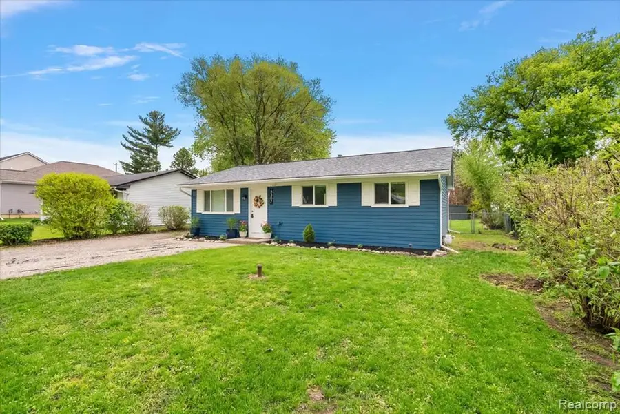 3307 Gerald, Rochester Hills, MI 48307 - #2