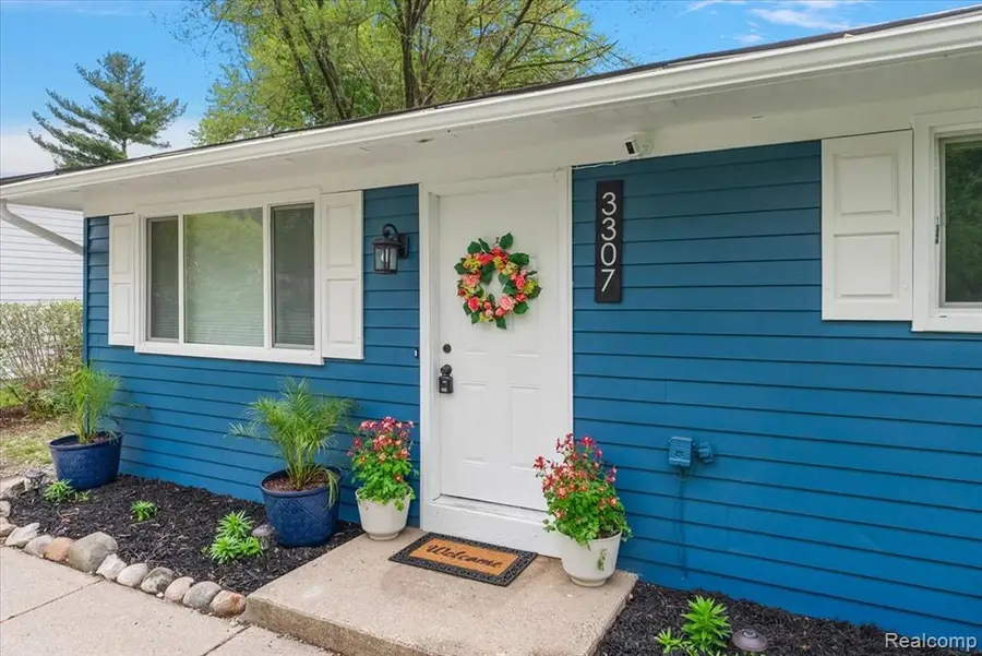3307 Gerald, Rochester Hills, MI 48307 - #3
