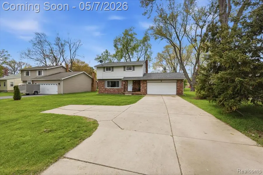 2735 N Williams Lake, Waterford, MI 48329 - #3