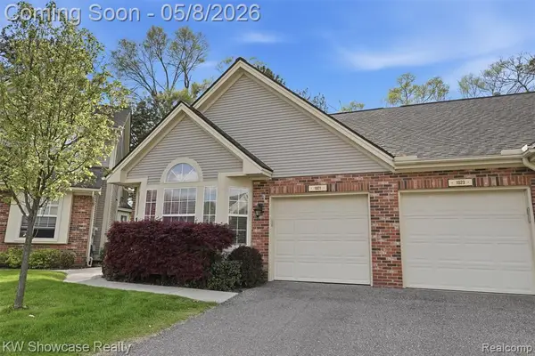 1021 Willowood Court, Fenton, MI 48430