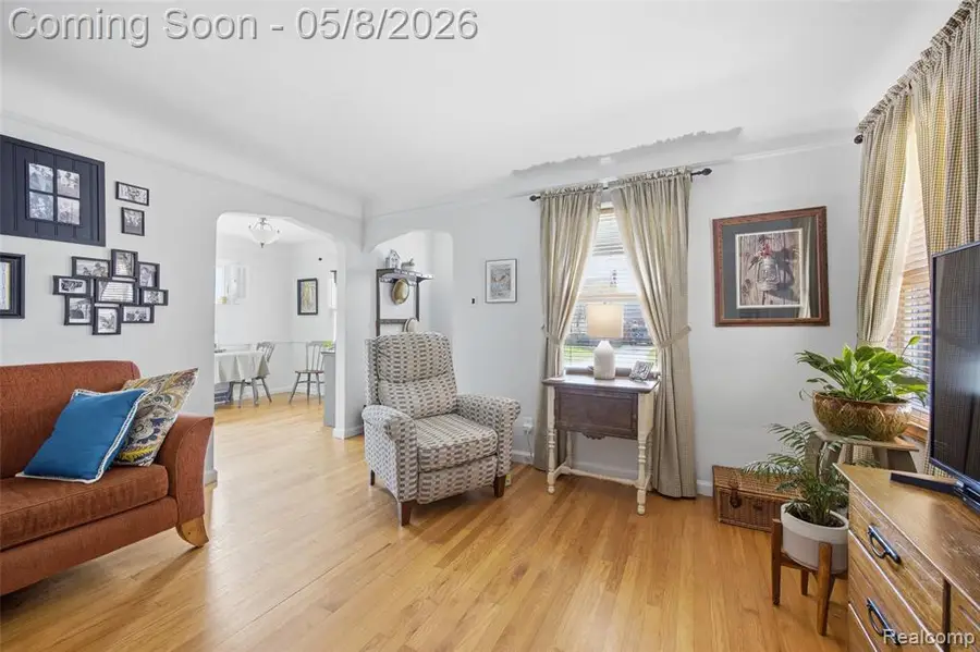13152 Superior, Southgate, MI 48195 - #2