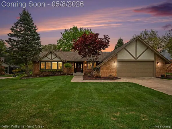 1949 Canary, Troy, MI 48084